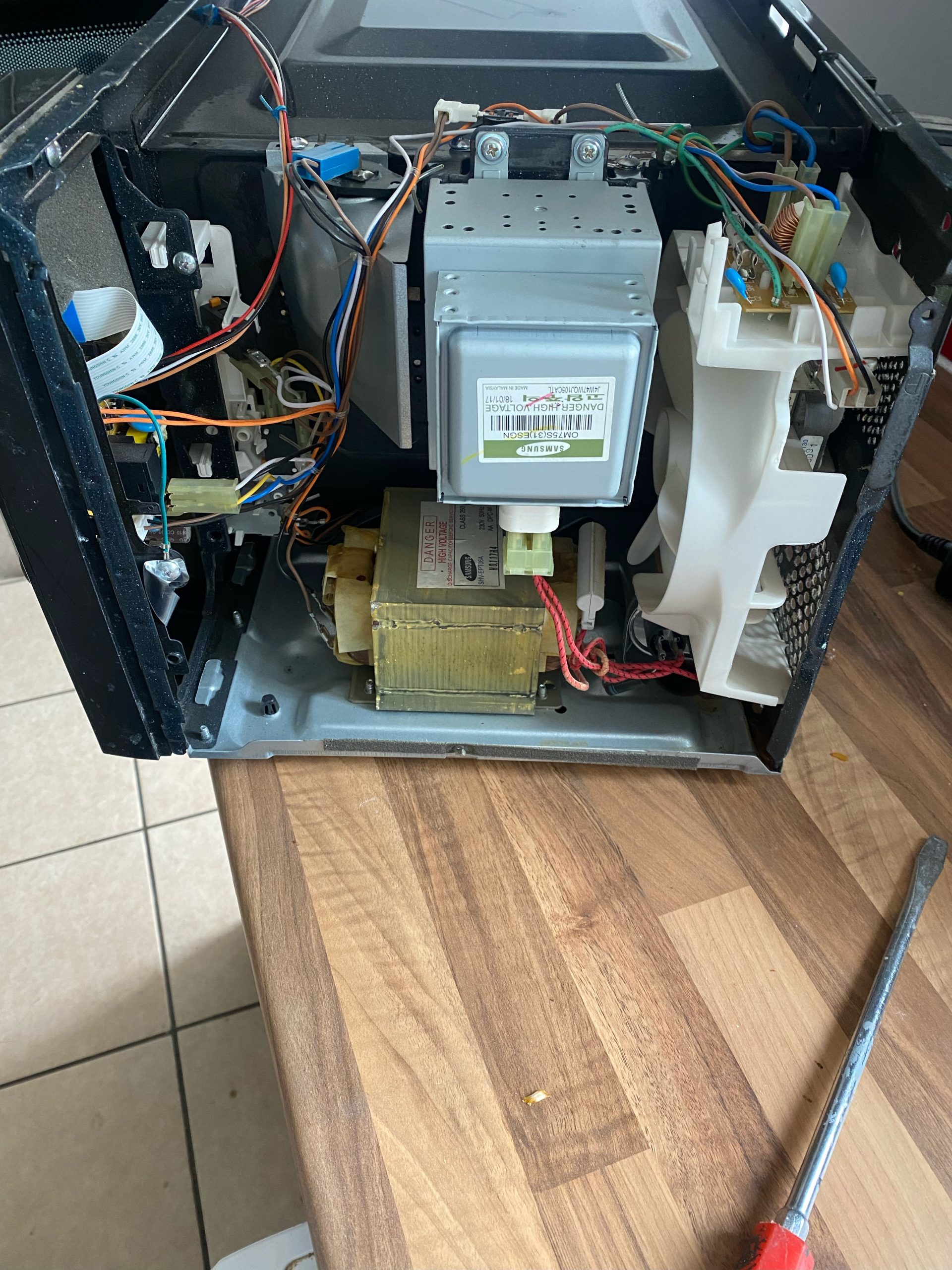 Samsung Microwave Sticky Start Button Fix UKTechHub